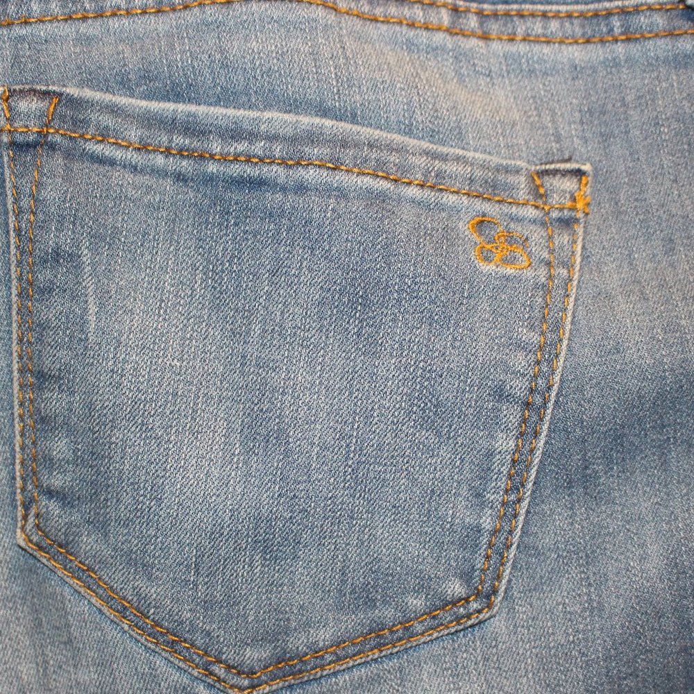 Jessica Simpson Kiss Me Super Skinny Jegging - Picture 3 of 3